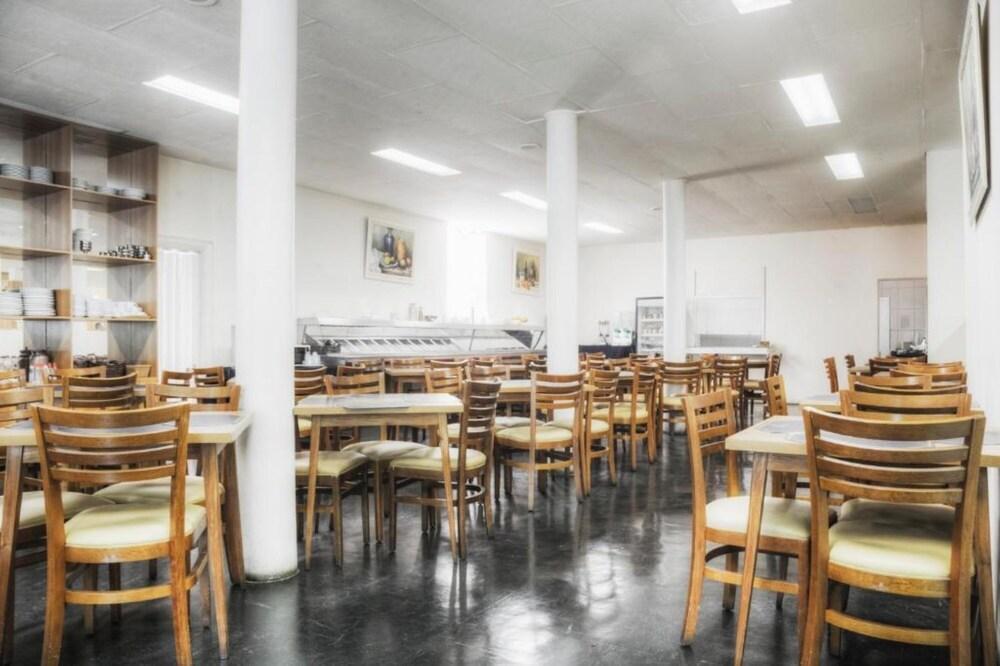 Hotel Dan Inn Pocos De Caldas - A Melhor Localizacao Do Centro By Nacional Inn Esterno foto