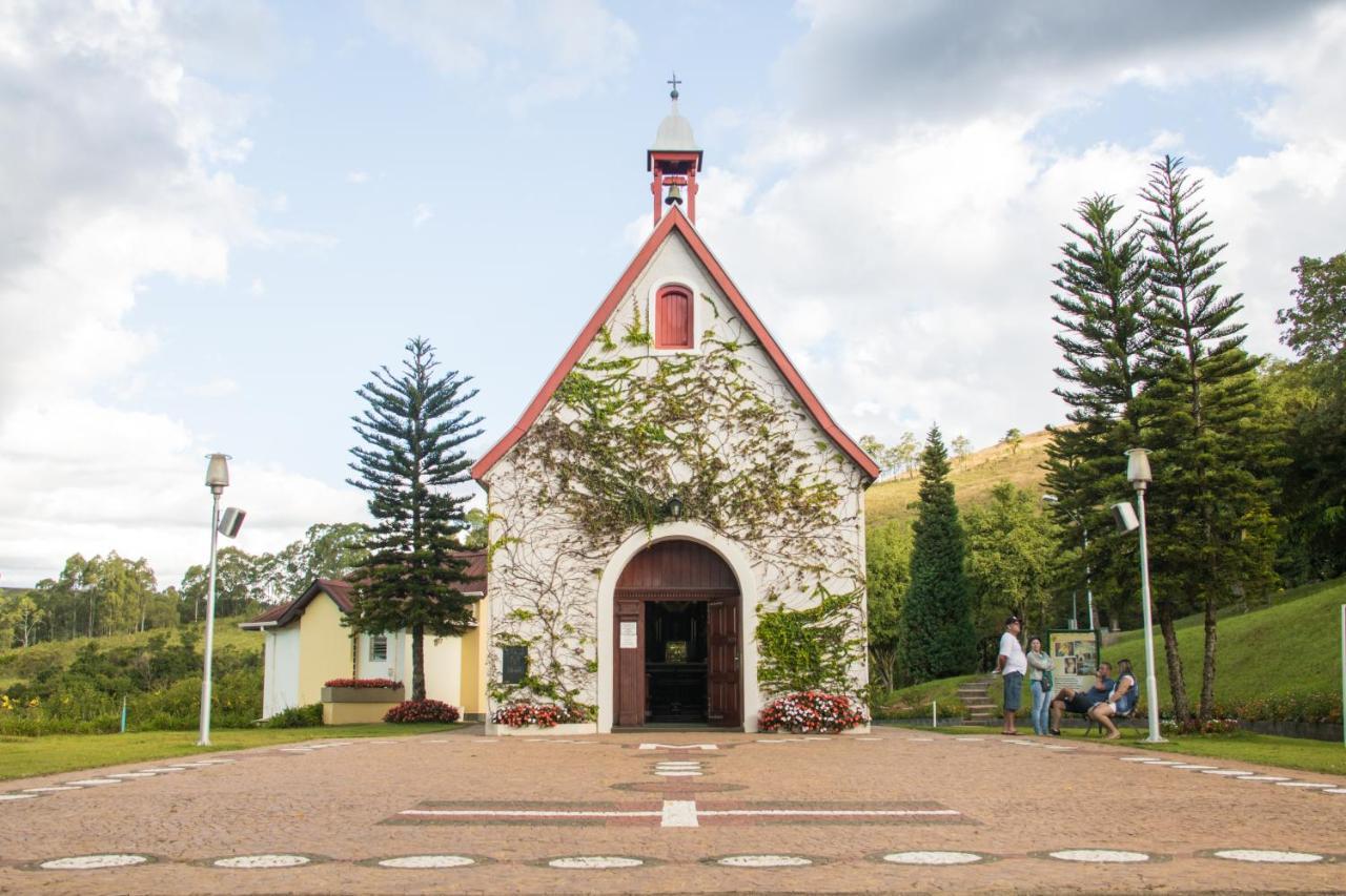 Hotel Dan Inn Pocos De Caldas - A Melhor Localizacao Do Centro By Nacional Inn Esterno foto