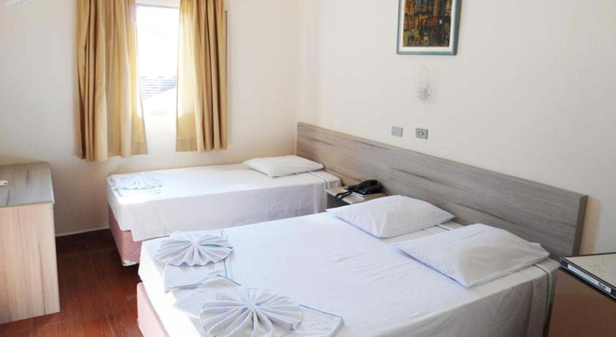 Hotel Dan Inn Pocos De Caldas - A Melhor Localizacao Do Centro By Nacional Inn Esterno foto